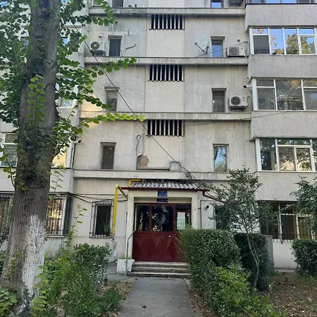 Apartment Center Loft Close To And Center