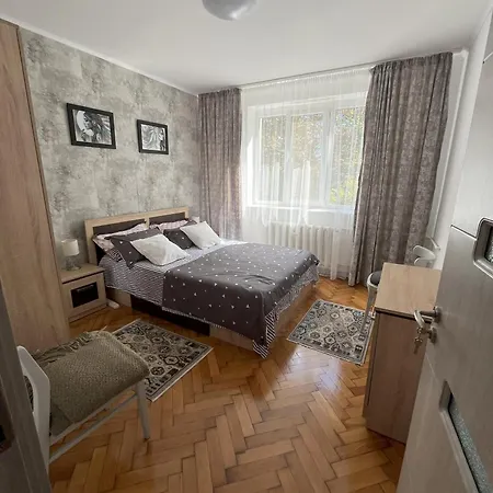 Center Loft Close To And Center Apartment