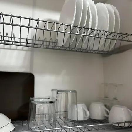Center Loft Close To And Center *