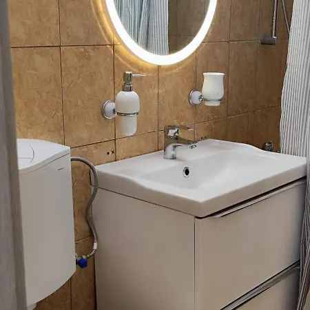 Center Loft Close To And Center Constanta