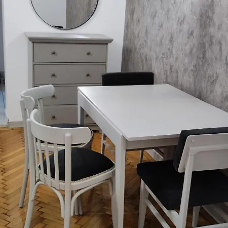 Apartment Center Loft Close To And Center Constanta