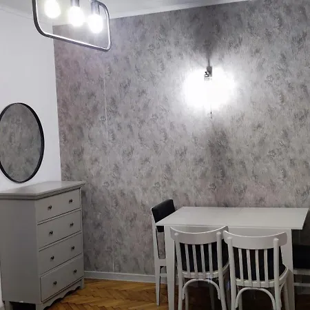 Center Loft Close To And Center Apartment *