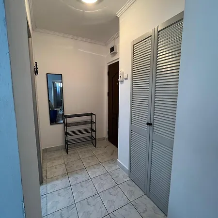 Center Loft Close To And Center * Constanta