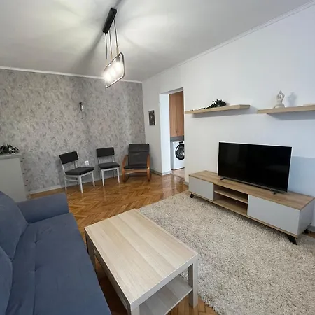 Center Loft Close To And Center Apartment