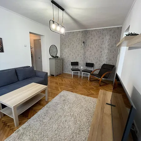Apartment Center Loft Close To And Center *